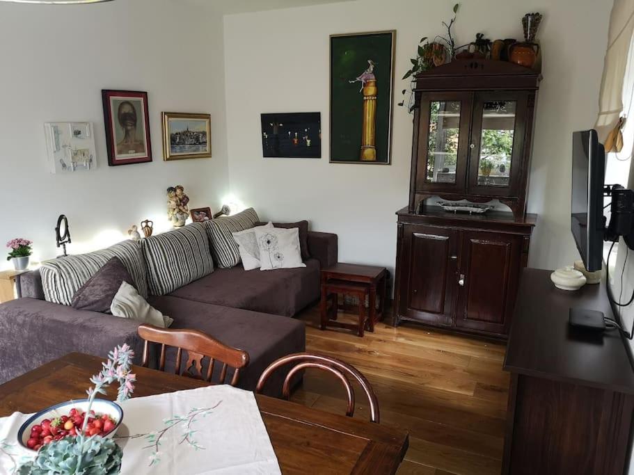 Charming House Ruza In Korcula Townヴィラ エクステリア 写真