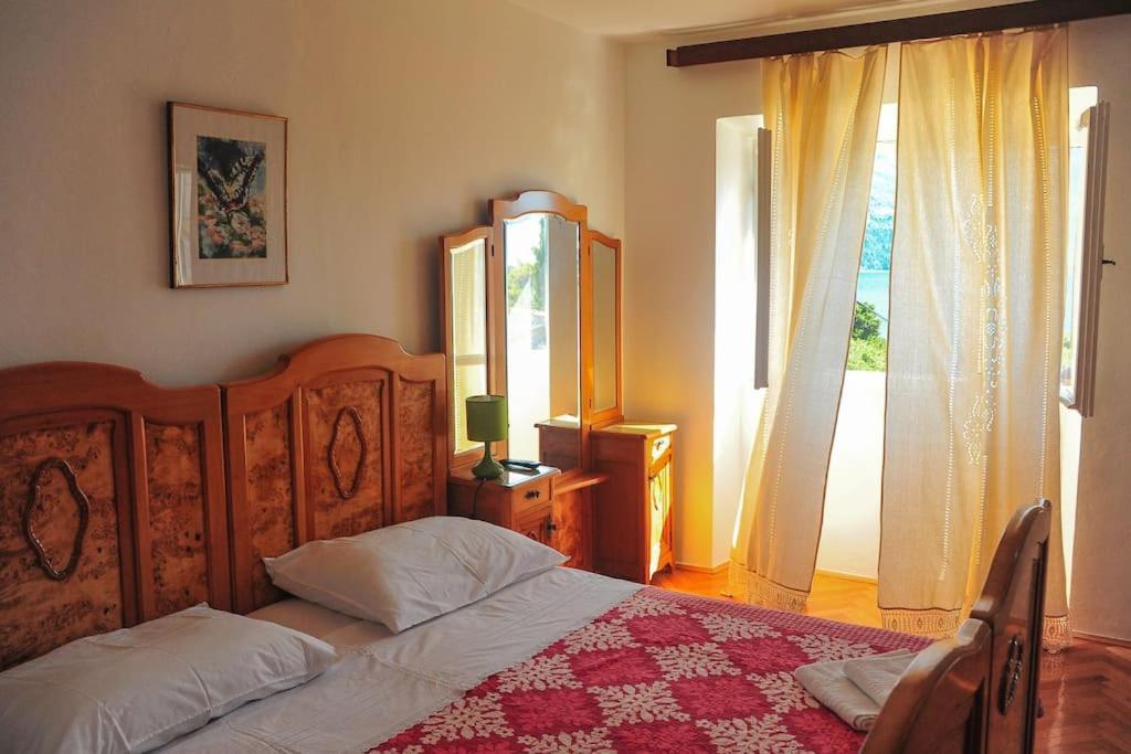Charming House Ruza In Korcula Townヴィラ エクステリア 写真